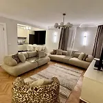 아파트 New Lux In The Town 앙카라